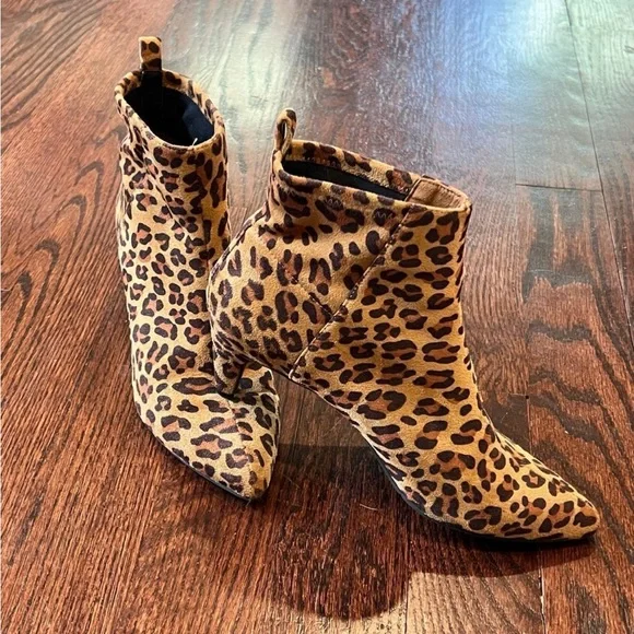 BC-Born in California-Vegan Leopard Print Ankle Boots - Size 7.5 - Picture 2 of 11